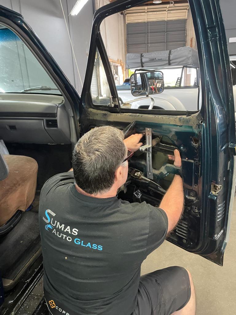 Abbotsford Truck Side Window Replacement